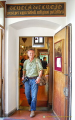 Tony entering the workshop area of Scuola del Cuoio